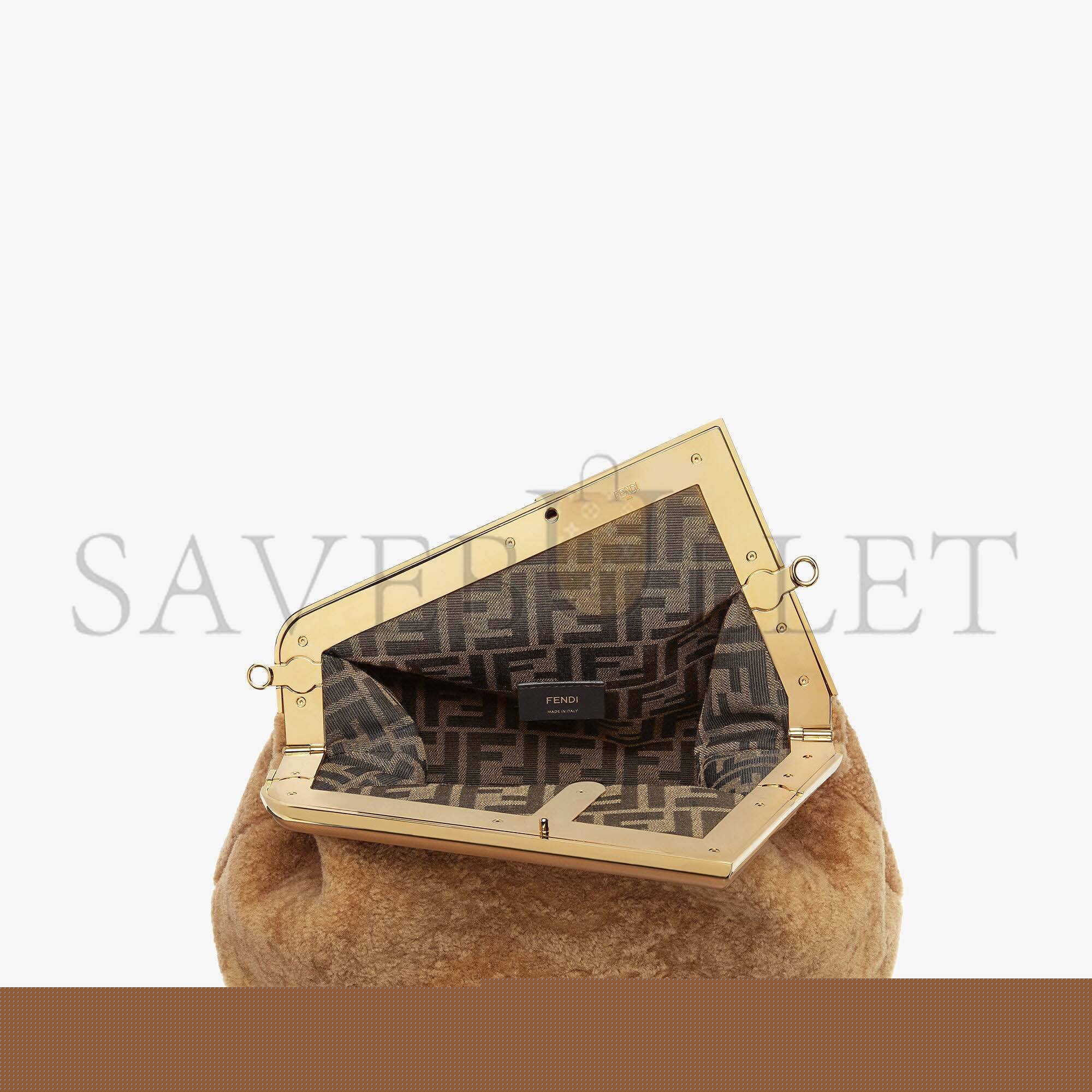 F**di first medium - beige sheepskin bag 8bp127ahnaf0j2d (32.5*23.5*15cm)