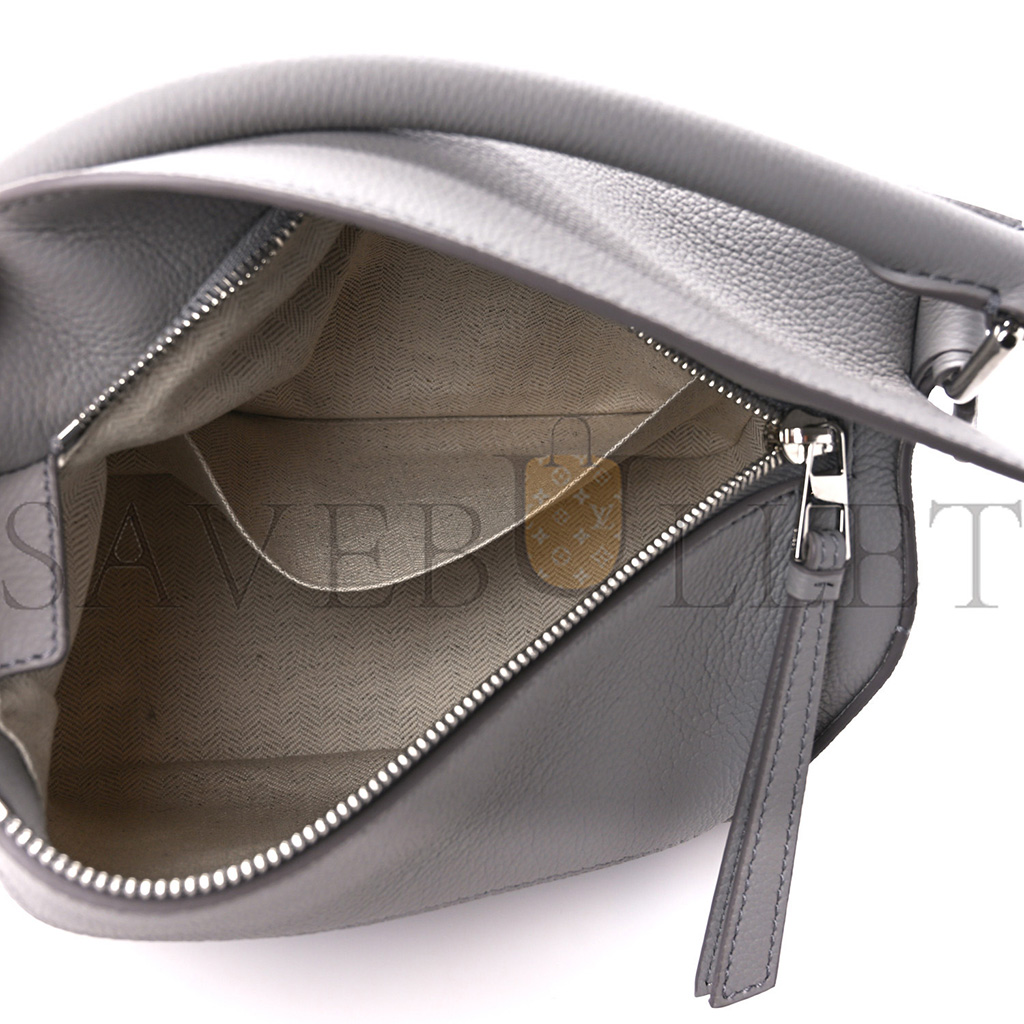 l*ew* soft grained calfskin small puzzle edge bag pearl grey (24*16.5*10.5cm)